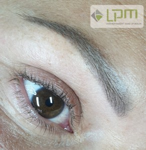 Permanent_Makeup_Augenbrauen_abgeheilt_nach_einem_Jahr_Berlin